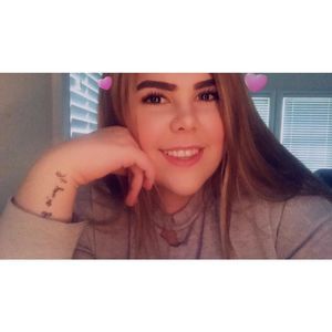 Meet your Posher, Ashley